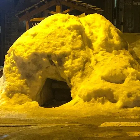 Le Mouflon Résidence Olympe, T2 Centre 4 Personnes, Parking Privatif Gratuit, Prise Up Véhicule électrique, Possibilité Forfait Ménage Et Location Linge De Lit Et De Toilette Apartamento Font Romeu