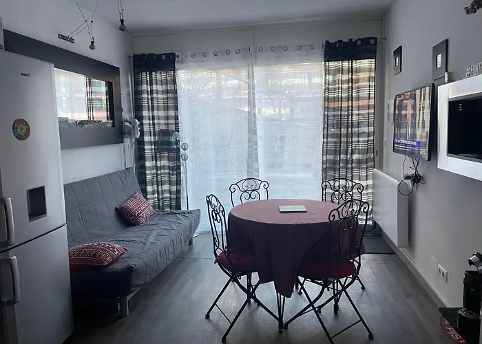 Le Mouflon Olympe, T2 Centre 4 Personnes, Parking Privatif Gratuit, Prise Up Vehicule Electrique, Possibilite Forfait Menage Et Location Linge De Lit Et De Toilette Apartamento *
